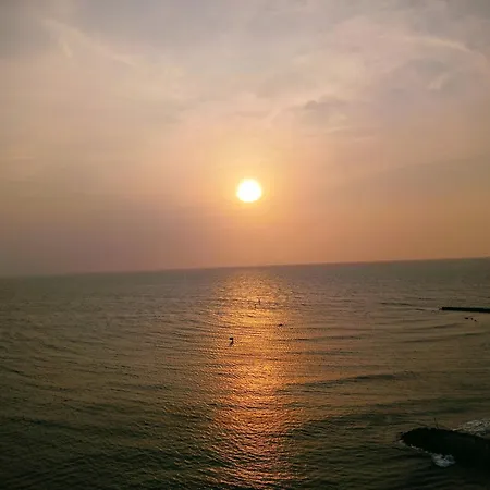 Con Hermosa Vista Al Mar En De Indias Apartamento
