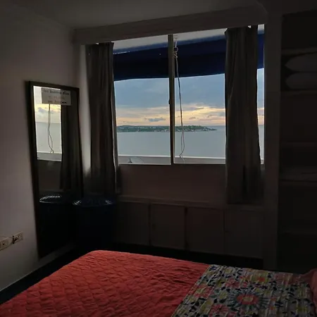 Apartamento Con Hermosa Vista Al Mar En De Indias *